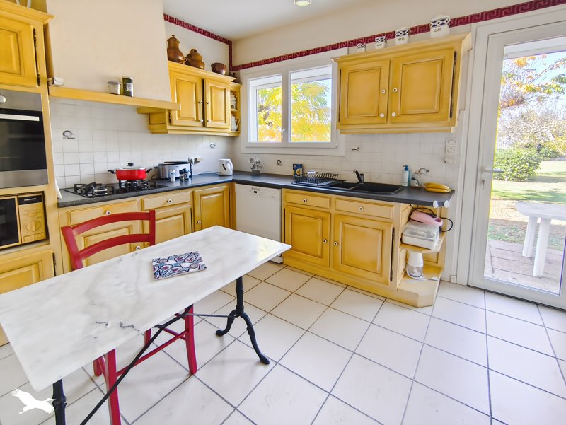 Vente Maison PINEUILH - 3 pièces -103 m² - (33220)