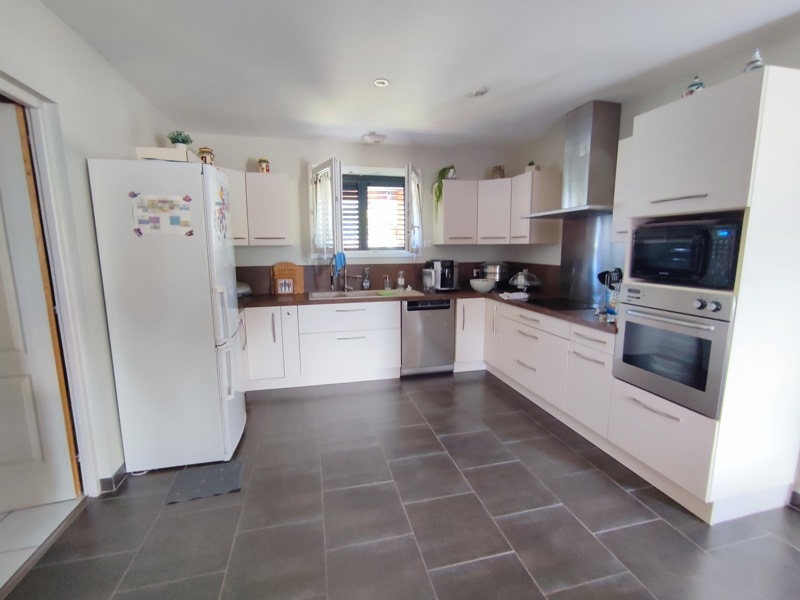 Vente Maison PINEUILH - 6 pièces -110 m² - (33220)