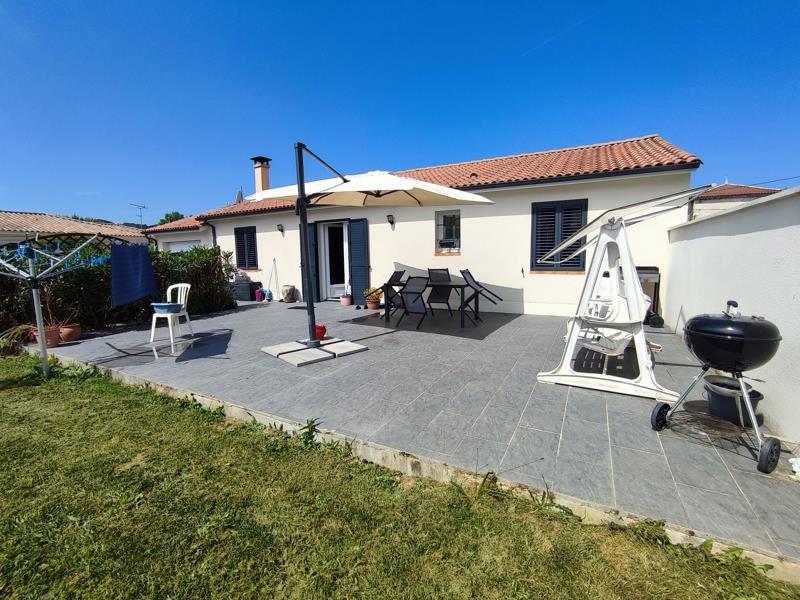 Vente Maison PINEUILH - 6 pièces -110 m² - (33220)