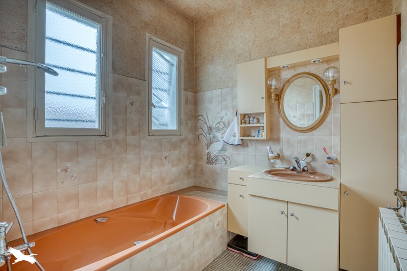 Vente Maison PINEUILH - 4 pièces -163 m² - (33220)
