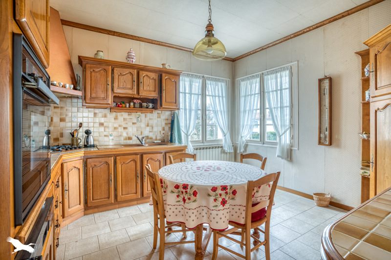Vente Maison PINEUILH - 4 pièces -163 m² - (33220)