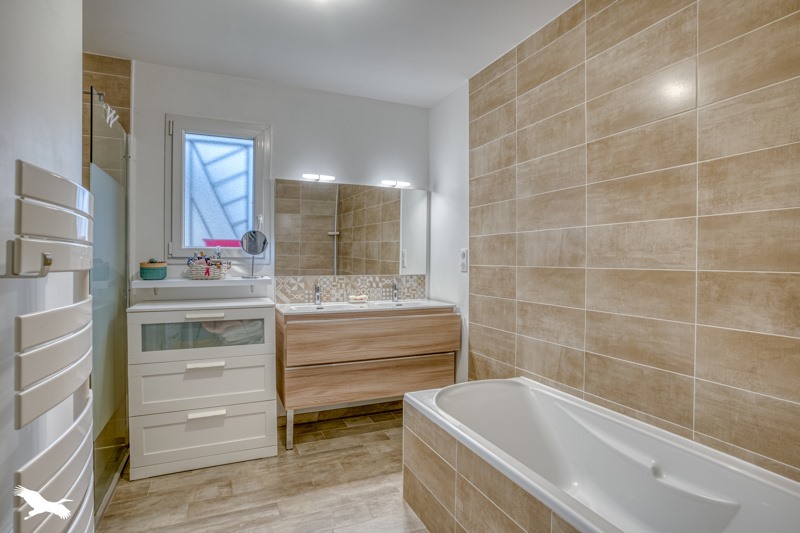 Vente Maison ST AVIT ST NAZAIRE - 5 pièces -105 m² - (33220)