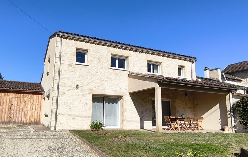 Vente Maison PORT STE FOY ET PONCHAPT - 4 pièces -139 m² - (33220)