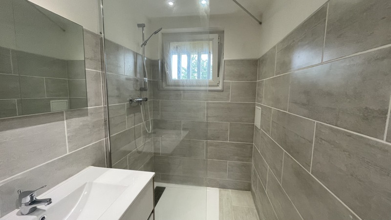 Vente Appartement PINEUILH - 3 pièces -64 m² - (33220)