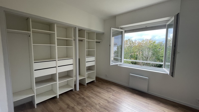 Vente Appartement PINEUILH - 3 pièces -64 m² - (33220)