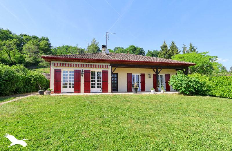 Maison Traditionnelle à Port-Sainte-Foy-et-Ponchapt