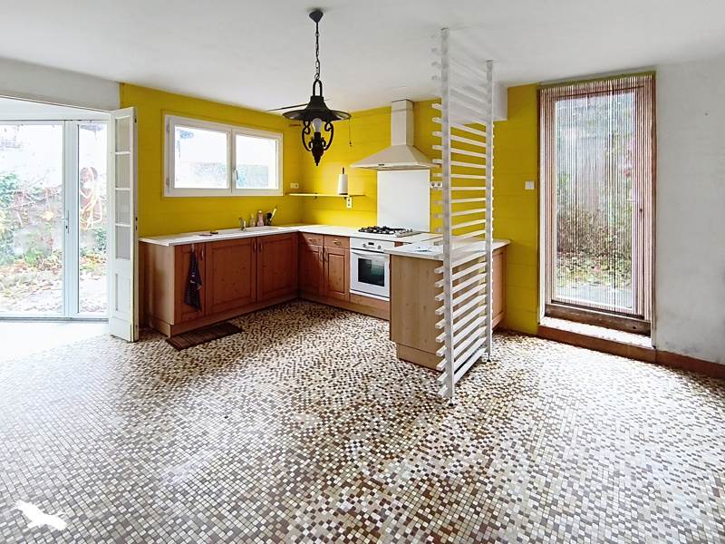 Vente Immeuble Sainte-Foy-la-Grande - -  220 m² - (33220)