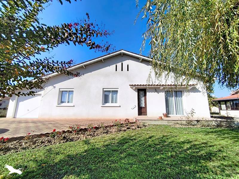 Vente Maison Pineuilh - 3 pièces -103 m² - (33220)