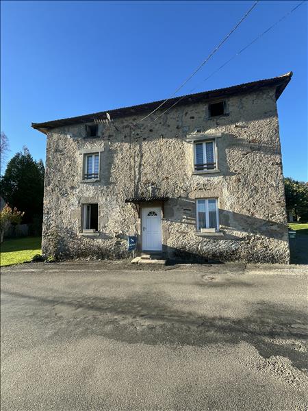 Vente Maison AMBAZAC - 4 pièces -98 m² - (87240)