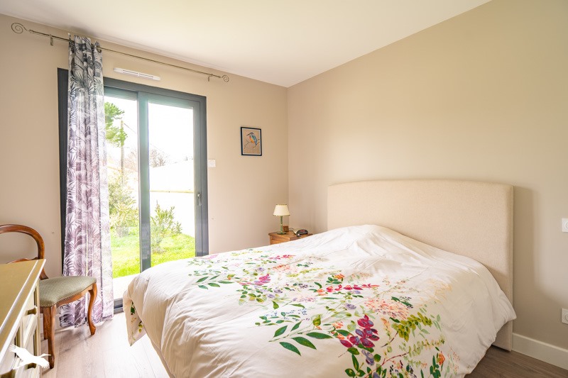 Vente Maison BREUILLET - 4 pièces -120 m² - (17920)