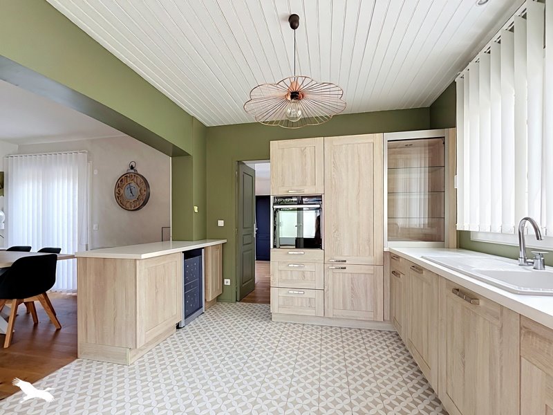 Vente Maison BREUILLET - 4 pièces -110 m² - (17920)