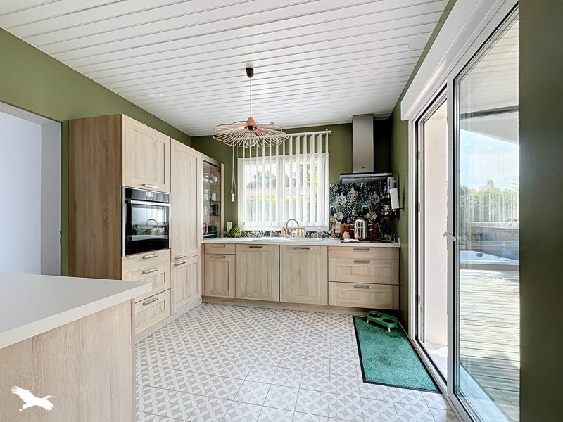 Vente Maison BREUILLET - 4 pièces -110 m² - (17920)