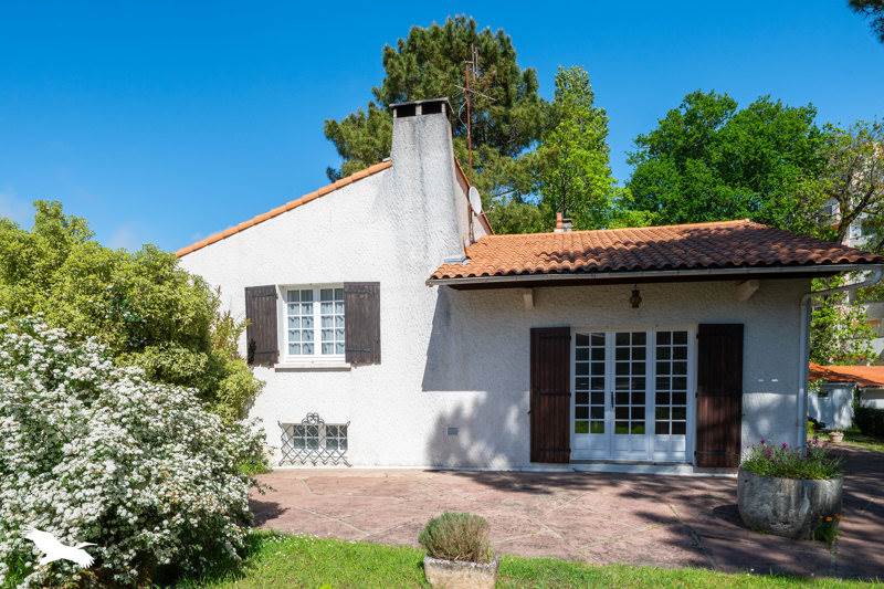 Vente Maison VAUX SUR MER - 6 pièces -142 m² - (17640)