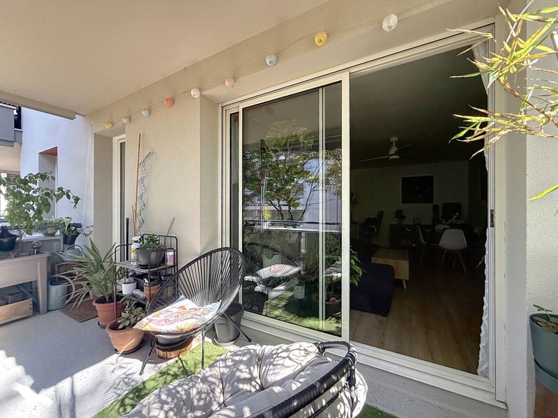 Vente Appartement Cenon - 2 pièces -48 m² - (33150)