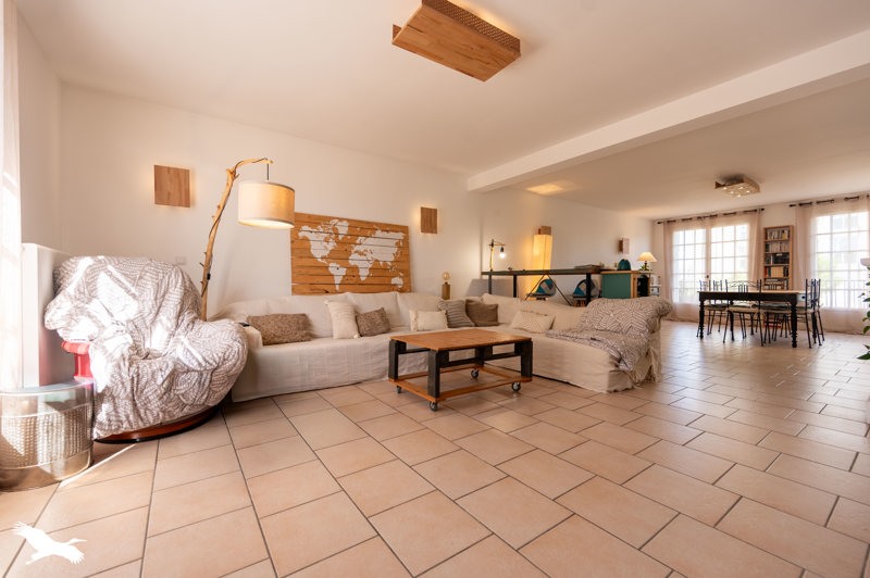 Vente Maison BOURGES - 7 pièces -210 m² - (18000)