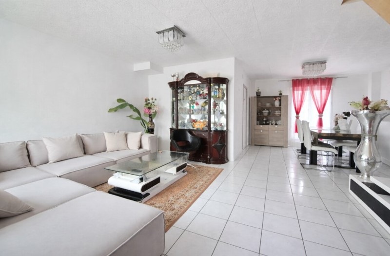 Vente Maison BOURGES - 6 pièces -117 m² - (18000)