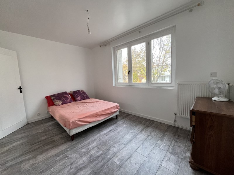 Vente Maison BOURGES - 5 pièces -81 m² - (18000)