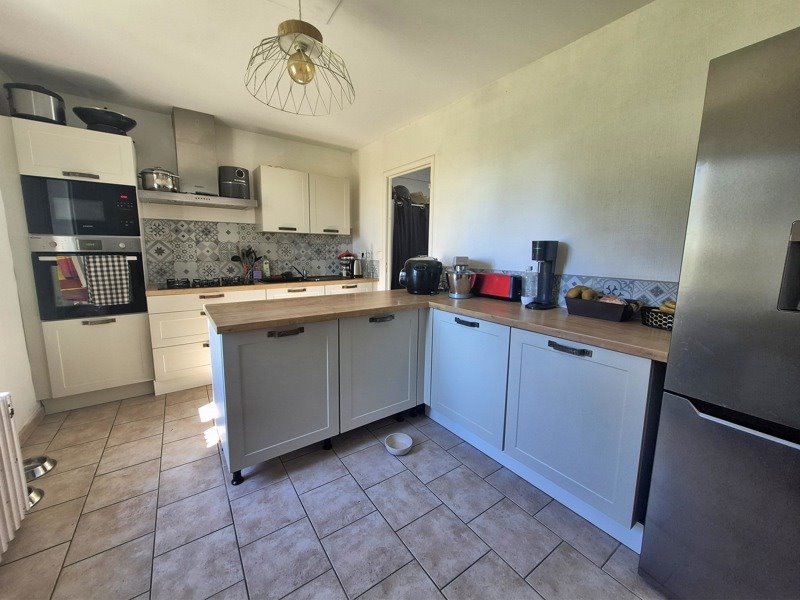 Vente Maison ST GERMAIN DU PUY - 9 pièces -160 m² - (18390)