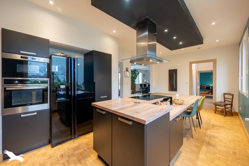 Vente Maison BOURGES - 12 pièces -380 m² - (18000)