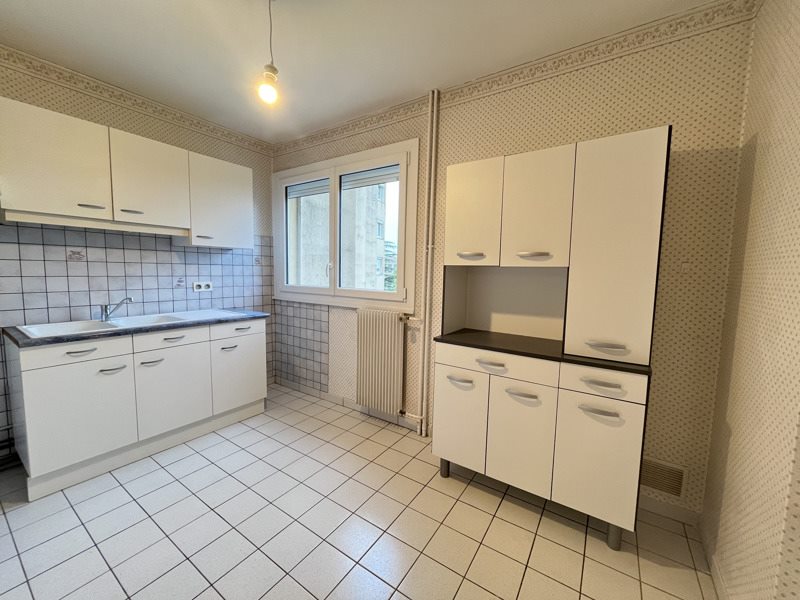 Vente Appartement BOURGES - 3 pièces -81 m² - (18000)