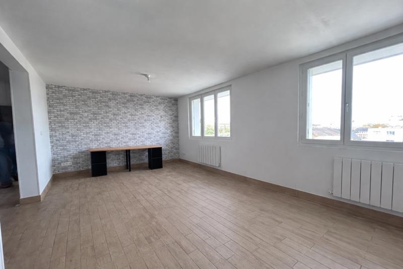 Vente Appartement BOURGES - 3 pièces -72 m² - (18000)