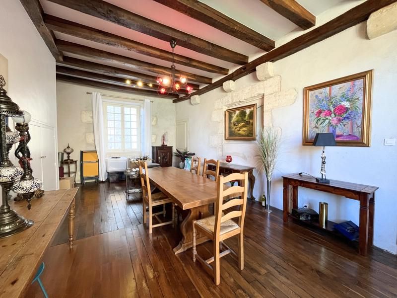 Vente Maison BOURGES - 11 pièces -340 m² - (18000)