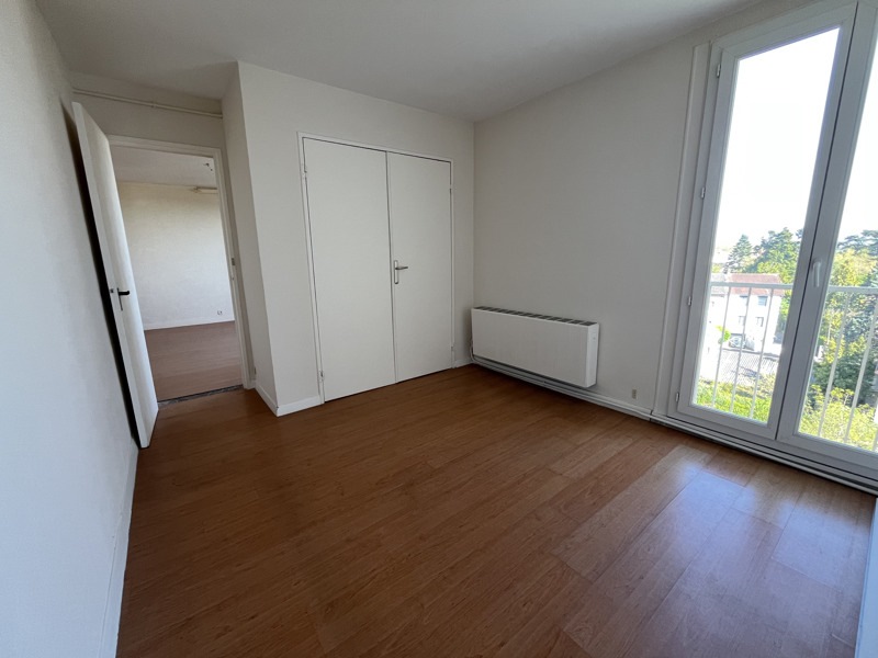 Vente Appartement BOURGES - 3 pièces -60 m² - (18000)