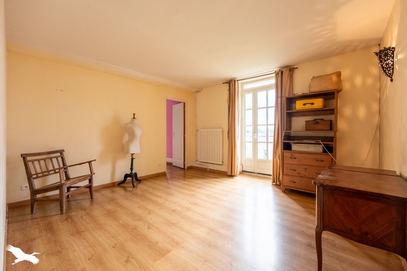 Vente Maison BENGY SUR CRAON - 7 pièces -187 m² - (18520)
