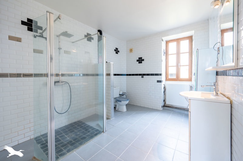 Vente Maison BENGY SUR CRAON - 7 pièces -187 m² - (18520)