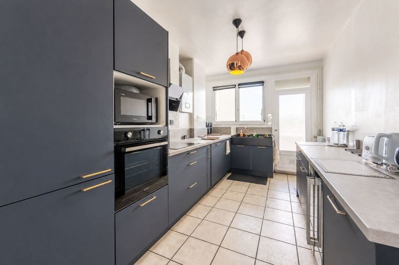 Vente Appartement BOURGES - 3 pièces -70 m² - (18000)