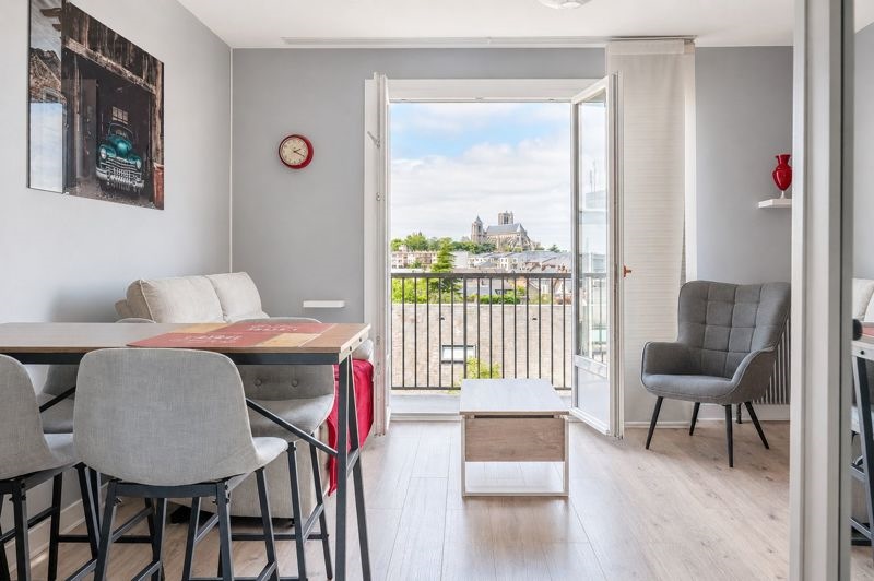 Vente Appartement BOURGES - 3 pièces -70 m² - (18000)