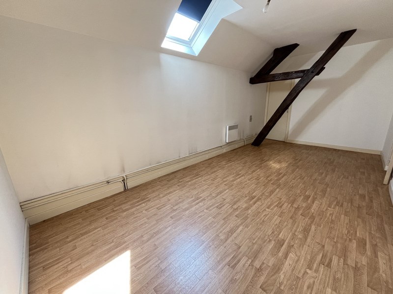 Vente Maison VILLABON - 5 pièces -108 m² - (18800)