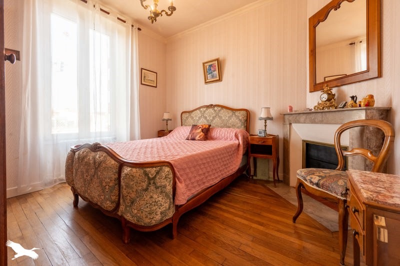 Vente Maison ST GERMAIN DU PUY - 7 pièces -138 m² - (18390)