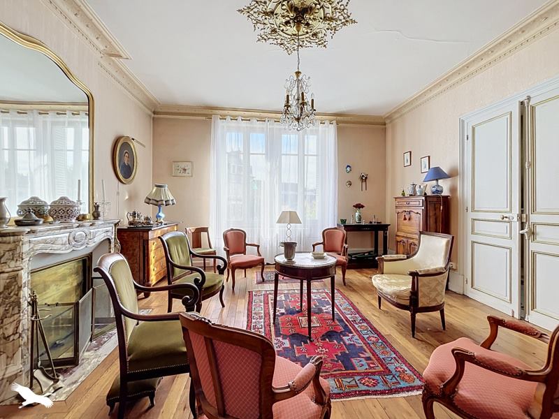 Vente Maison BOURGES - 6 pièces -160 m² - (18000)