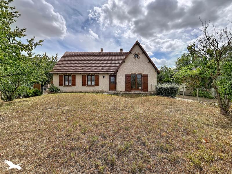 Vente Maison BOURGES 18000 5 pièces - 143 m²