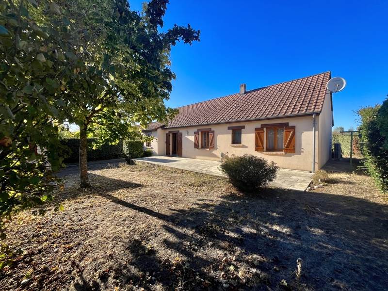 Vente Maison La Chapelle-Saint-Ursin - 4 pièces -100 m² - (18570)