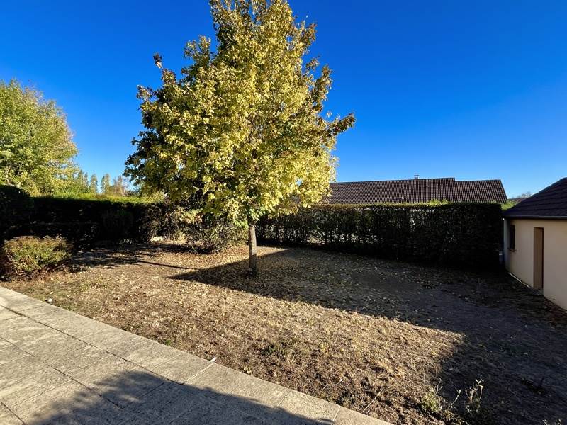 Vente Maison La Chapelle-Saint-Ursin - 4 pièces -100 m² - (18570)