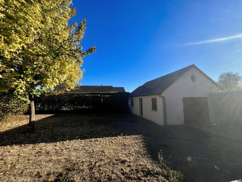 Vente Maison La Chapelle-Saint-Ursin - 4 pièces -100 m² - (18570)