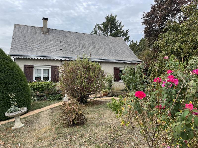 Maison 5 pièces 148 m² · à Menetou-Salon · 148 m² · 165 000 €