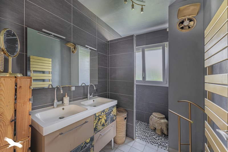 Vente Maison LA VILLE AUX DAMES - 7 pièces -125 m² - (37700)
