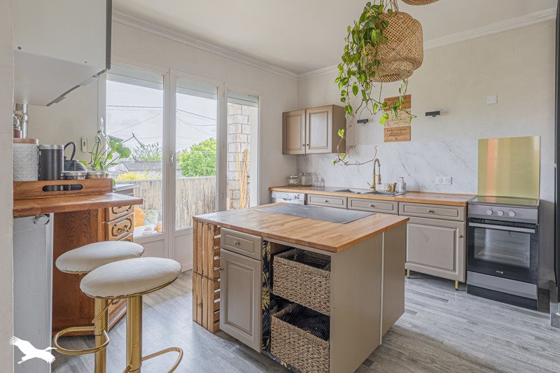 Vente Maison LA VILLE AUX DAMES - 7 pièces -125 m² - (37700)
