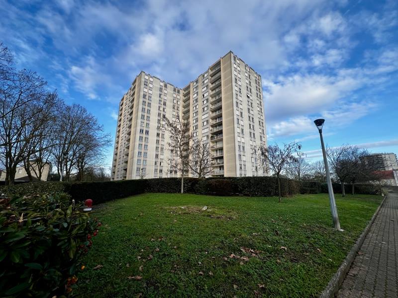 Vente Appartement ST PIERRE DES CORPS - 4 pièces -73 m² - (37700)