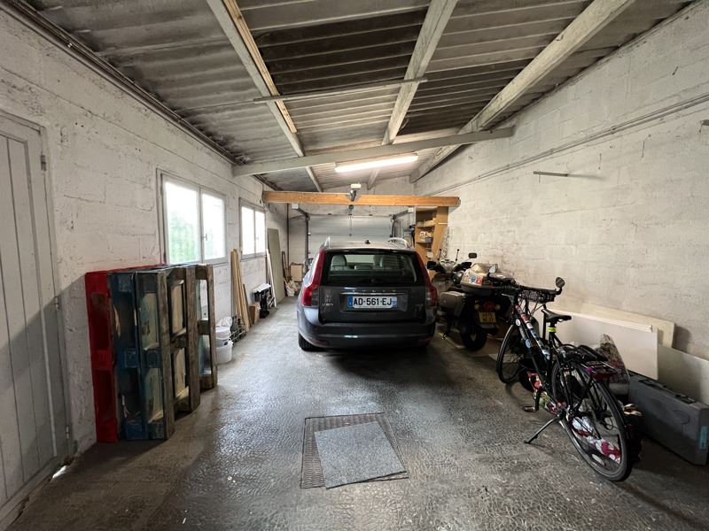 Vente Maison ST PIERRE DES CORPS - 5 pièces -143 m² - (37700)
