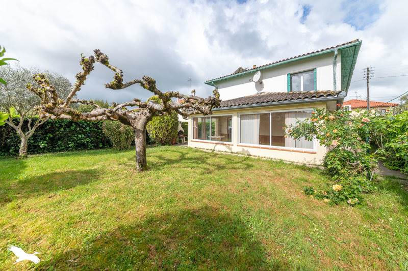 Vente Maison MOISSAC - 5 pièces -158 m² - (82200)