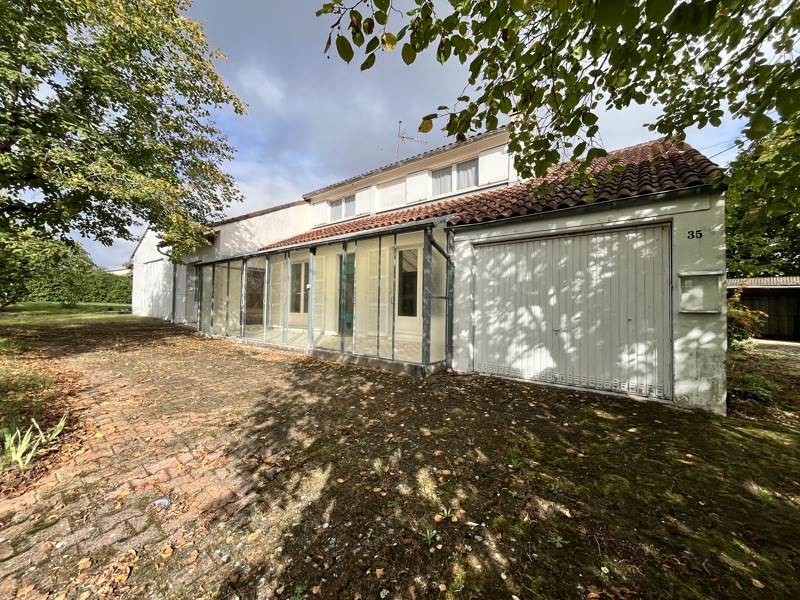 Vente Maison ISSIGEAC - 8 pièces -180 m² - (24560)