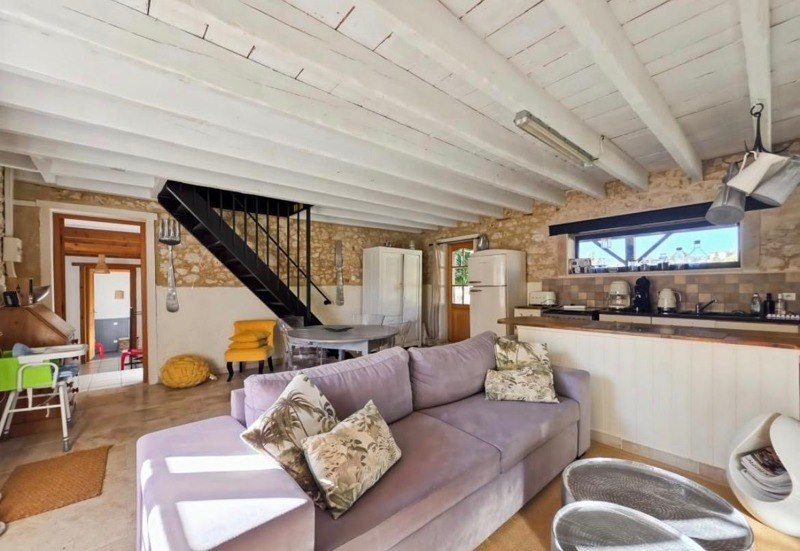Vente Maison ROUFFIGNAC DE SIGOULES - 10 pièces -260 m² - (24240)