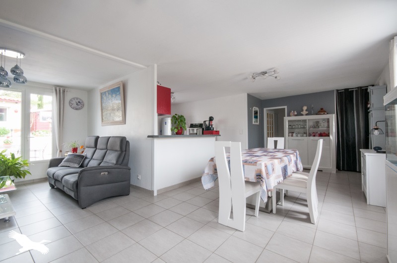 Vente Maison ST SAUVEUR - 4 pièces -90 m² - (24520)