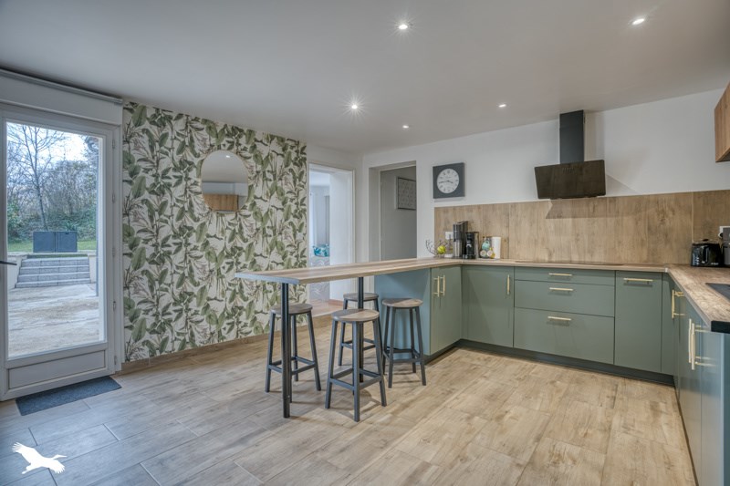 Vente Maison LEMBRAS - 7 pièces -179 m² - (24100)