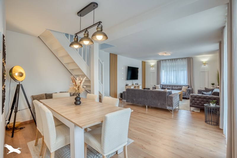 Vente Maison LEMBRAS - 7 pièces -179 m² - (24100)