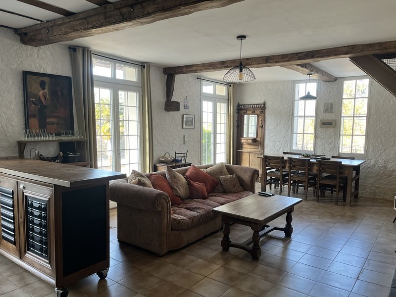 Vente Maison CREYSSE - 8 pièces -203 m² - (24100)